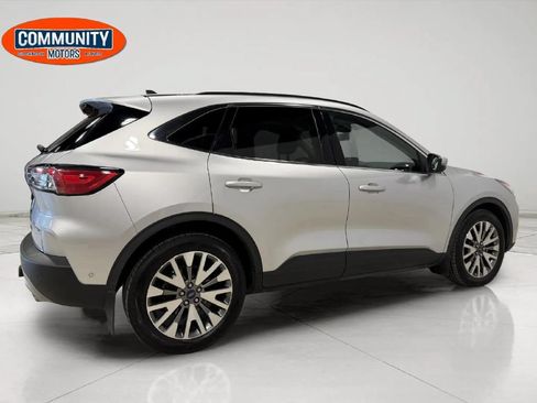Used 2020 Ford Escape Titanium w/ Titanium Premium Package 2.0 AWD/4WD image 8