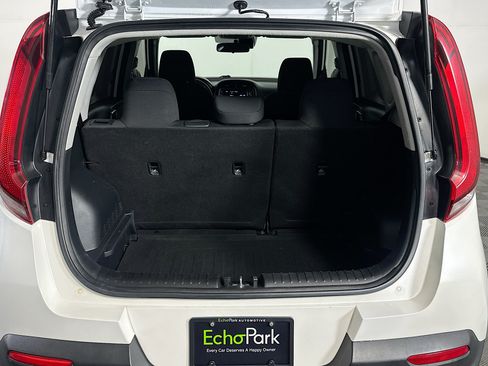 Used 2022 Kia Soul LX w/ Technology Package FWD image 28