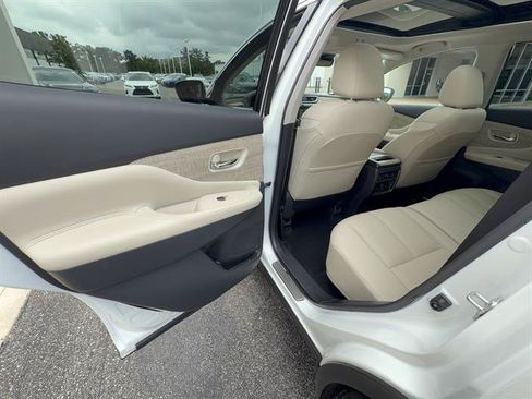 Used 2024 Nissan Murano SL AWD/4WD image 18