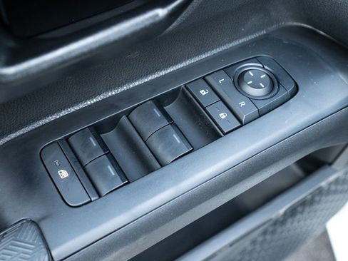 New 2025 Toyota Tacoma SR5 image 19