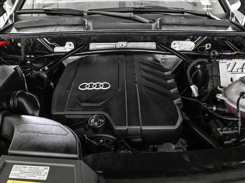 Used 2023 Audi Q5 2.0T Premium Plus w/ Premium Plus Package AWD/4WD image 24