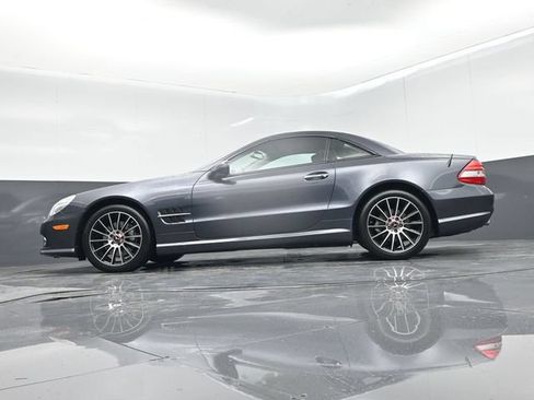 Used 2009 Mercedes-Benz SL 550 w/ Premium I Pkg image 48