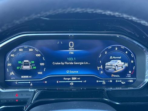 Used 2023 Chevrolet Silverado 1500 RST image 18