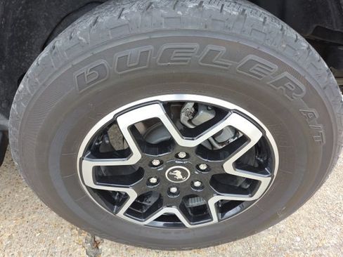 Certified 2024 Ford Bronco Outer Banks AWD/4WD image 13
