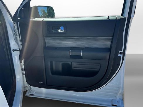 Used 2017 Ford Flex Limited w/ Equipment Group 303A image 27