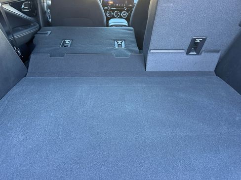 Used 2026 Chevrolet Blazer EV LT image 18