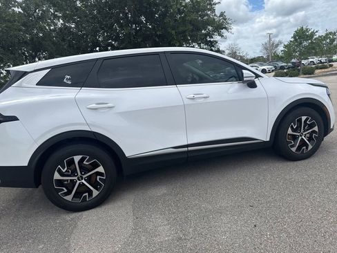 Certified 2023 Kia Sportage EX FWD image 4