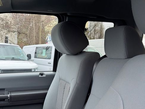 Used 2016 Ford F250 XLT w/ XLT Premium Package AWD/4WD image 19