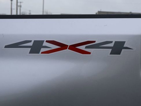 Used 2020 Chevrolet Silverado 3500 LT image 5