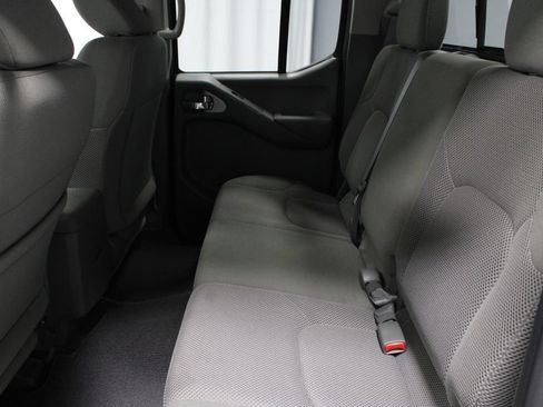 Certified 2019 Nissan Frontier SV w/ Value Truck Package AWD/4WD image 22