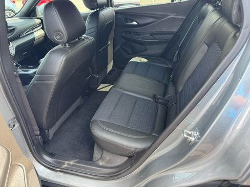 Used 2024 Buick Envista Preferred FWD image 9