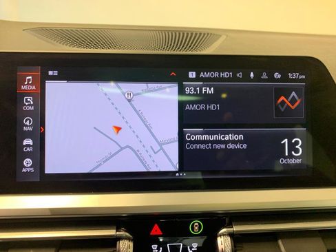 Used 2022 BMW 330i xDrive Sedan w/ Driving Assistance Package image 27