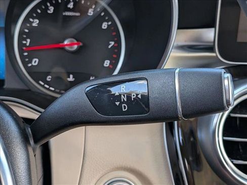 Certified 2022 Mercedes-Benz GLC 300 image 12