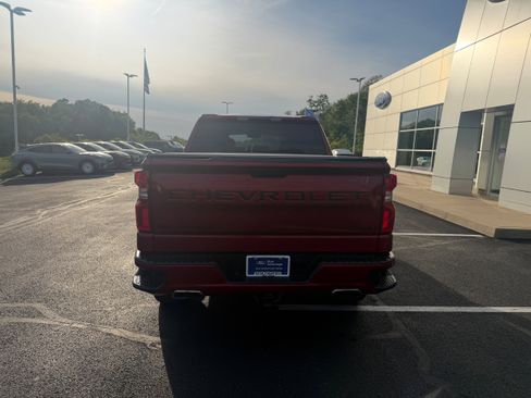 Used 2021 Chevrolet Silverado 1500 Custom w/ LPO, Dark Essentials Package AWD/4WD image 6