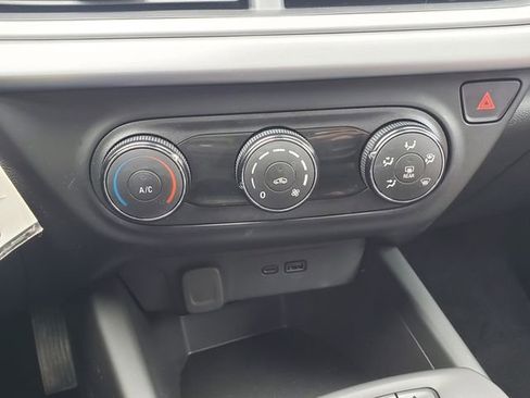 Certified 2024 Chevrolet Trax LS w/ Driver Confidence Package image 29