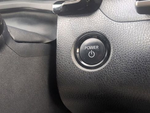 Certified 2025 Toyota Camry SE image 19