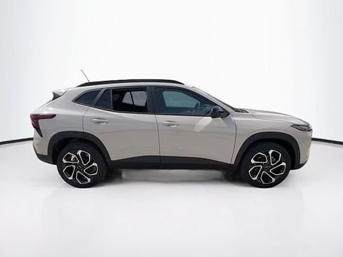 New 2026 Chevrolet Trax RS w/ Driver Confidence Package FWD image 5