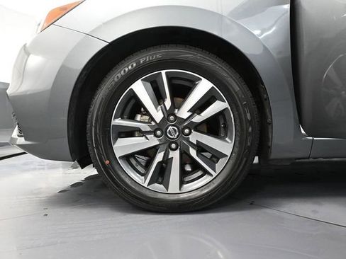 Used 2021 Nissan Versa SV image 15