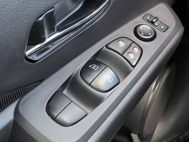Certified 2024 Nissan Kicks SV FWD image 22