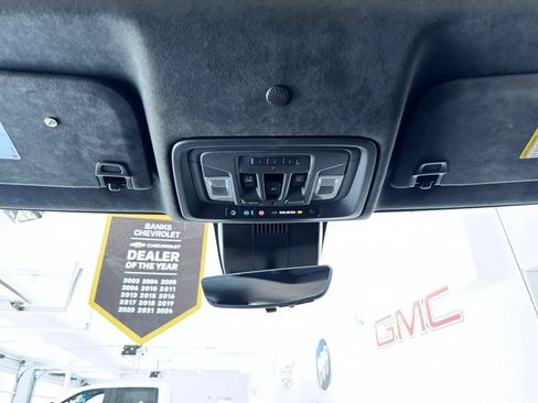 Certified 2022 GMC Sierra 1500 Denali Ultimate AWD/4WD image 28