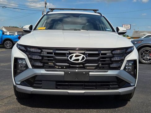 Used 2025 Hyundai Tucson SEL FWD image 3