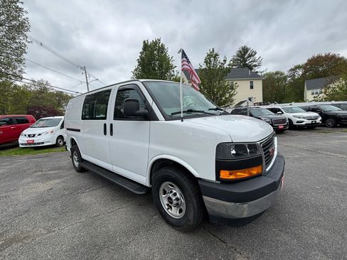 Used 2019 GMC Savana 2500 w/ Driver Convenience Package RWD image 3