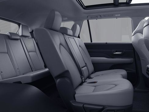 New 2026 Toyota Grand Highlander XLE FWD image 45