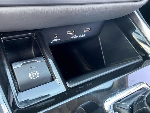 Used 2021 Subaru Outback Limited AWD/4WD image 15