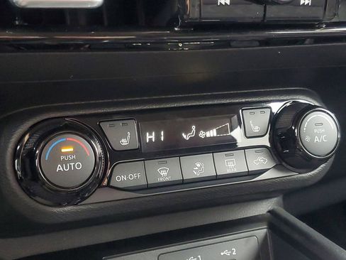 New 2026 Nissan Kicks SV image 20