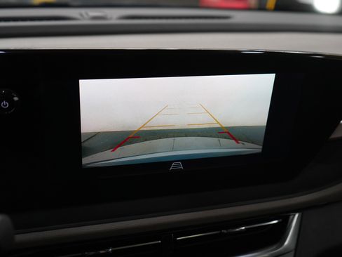 Used 2024 Buick Envista Avenir FWD image 22