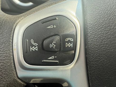 Used 2017 Ford Fiesta SE w/ Equipment Group 201A FWD image 11
