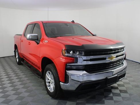 Used 2019 Chevrolet Silverado 1500 LT w/ All-Star Edition image 25