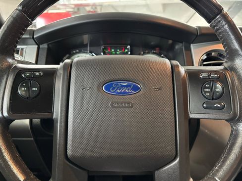 Used 2014 Ford Expedition Limited w/ Equipment Group 301A image 30