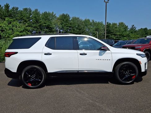 Used 2023 Chevrolet Traverse Premier w/ Redline Edition AWD/4WD image 7