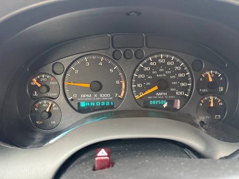 Used 2000 GMC Sonoma SLS w/ SLS Super Spec Pkg 2 RWD image 5