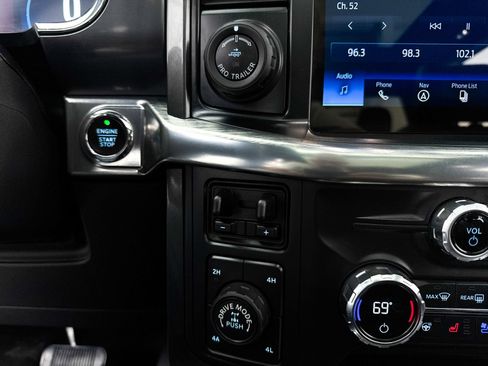 Used 2021 Ford F150 Lariat w/ Equipment Group 502A High AWD/4WD image 11