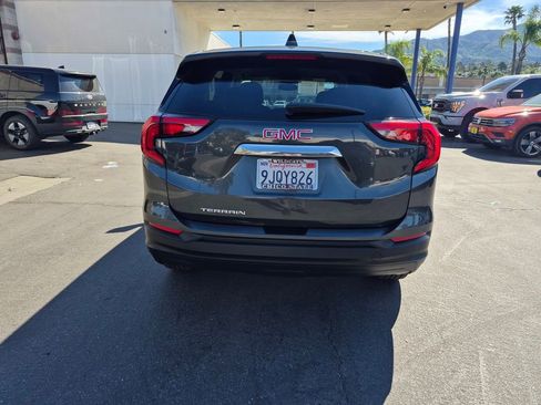 Used 2018 GMC Terrain SLE image 6