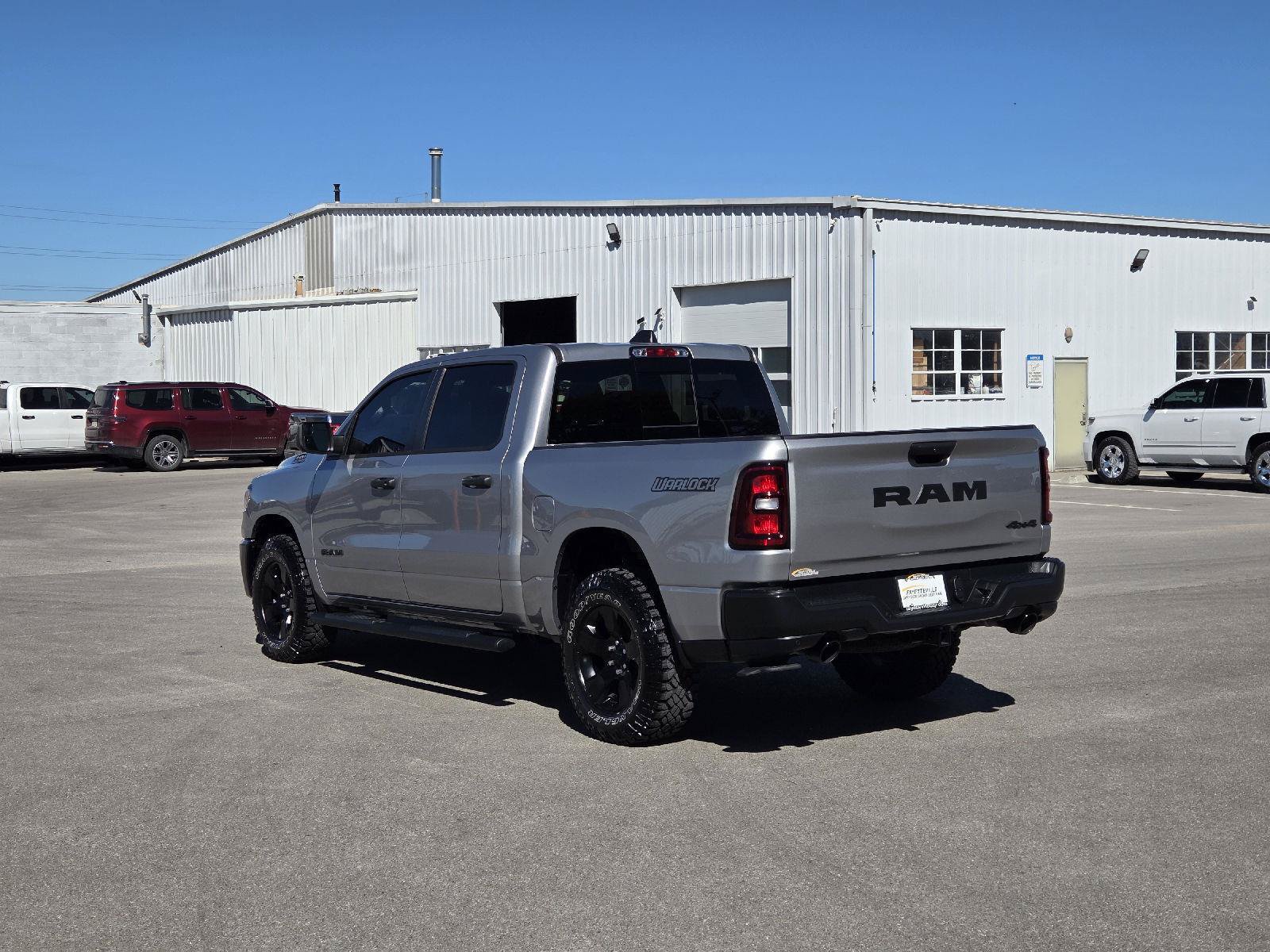 Used 2025 RAM 1500 Warlock AWD/4WD image 5