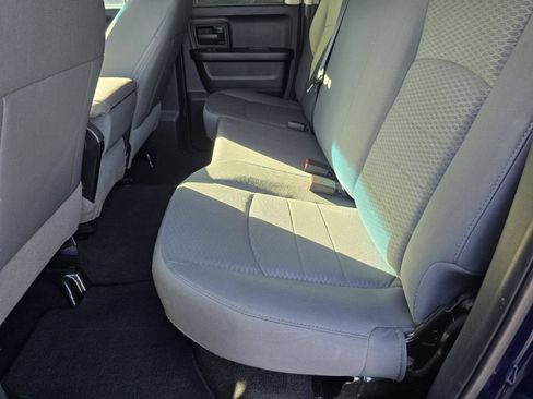 Used 2017 RAM 1500 Express AWD/4WD image 25