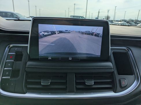 Used 2021 Chevrolet Tahoe LS image 17