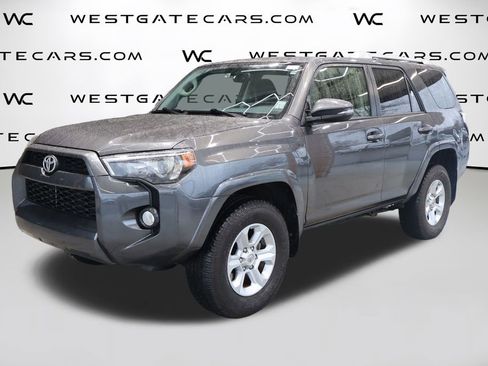 Used 2018 Toyota 4Runner SR5 Premium image 1