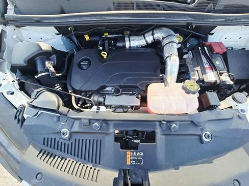 Used 2022 Buick Encore Preferred w/ Safety Package AWD/4WD image 14