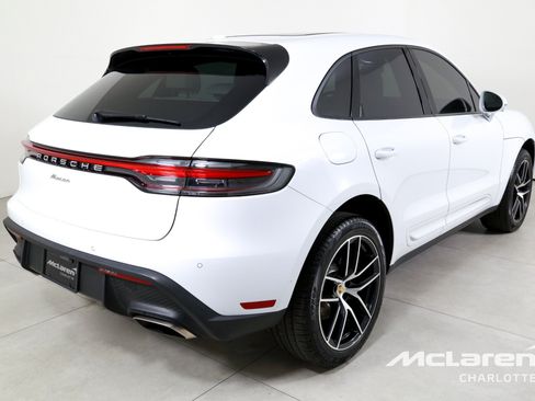 Used 2024 Porsche Macan w/ Premium Plus Package AWD/4WD image 8