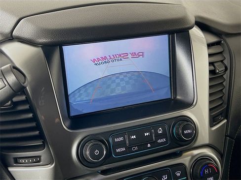 Used 2020 Chevrolet Tahoe LT image 18