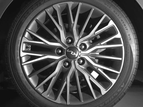 Used 2022 Kia Forte GT-Line w/ GT-Line Technology Package image 12