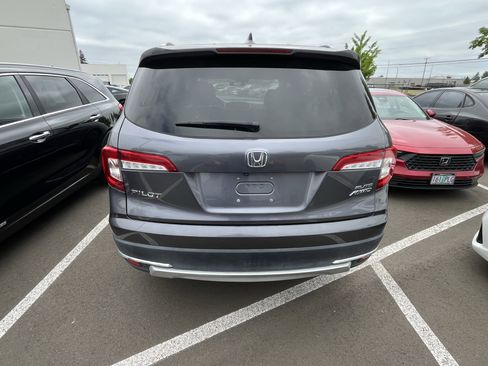 Used 2021 Honda Pilot Elite image 3