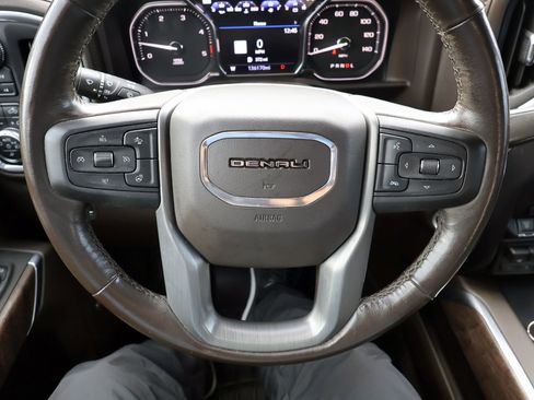 Used 2022 GMC Sierra 2500 Denali w/ Denali Ultimate Package image 43