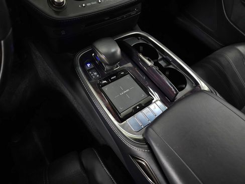 Used 2018 Lexus LS 500 AWD w/ Interior Upgrade Package image 29