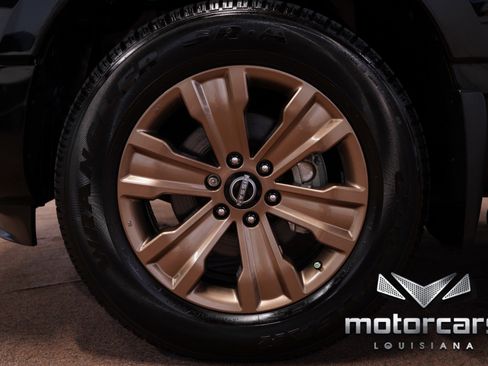 Used 2024 Nissan Titan SV w/ SV Bronze Edition Package AWD/4WD image 20