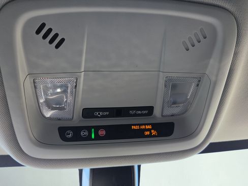 Used 2021 Chevrolet Traverse LS w/ LPO, Blackout Package AWD/4WD image 62